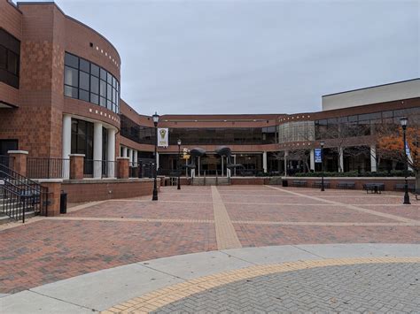 Virginia Commonwealth University - Acceptance Rate, Deadlines ...