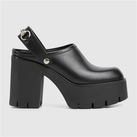 Damen-Mules mit Plateausohle und Horsebit in schwarzes Leder | GUCCI® CH