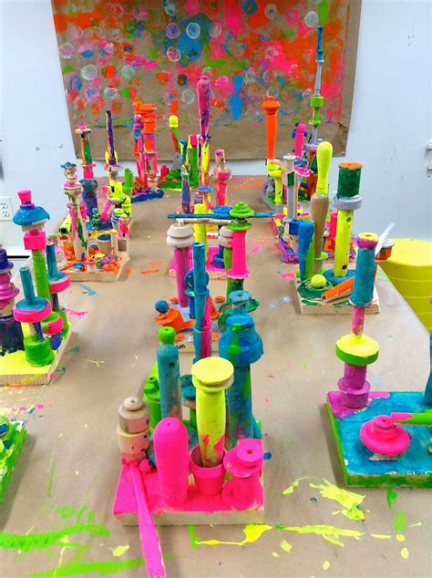 beehive ART | Spring art projects, Preschool art, Kindergarten art