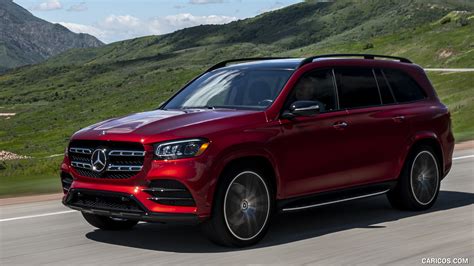 2020 Mercedes-Benz GLS 580 (Color: Designo Cardinal Red; US-Spec) - Front Three-Quarter | Caricos