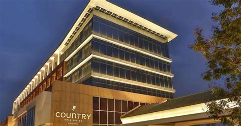 Country Inn & Suites by Radisson | WhatsHot Bangalore