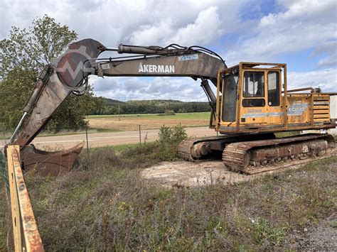🏷️ Akermann EC230 - used Crawler excavator for sale