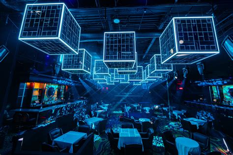 Color Changing LED Lights 的图像结果