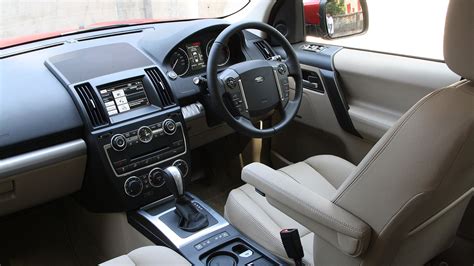 Land Rover Freelander 2 -2013-S Interior Car Photos - Overdrive