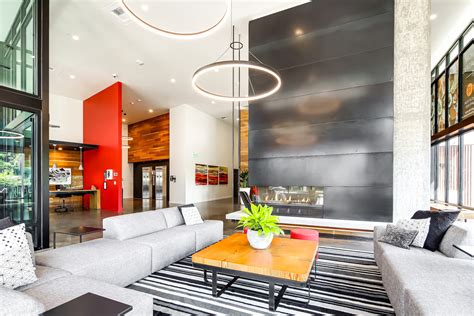 Downtown Redmond, WA Apartments | Station House Apartments