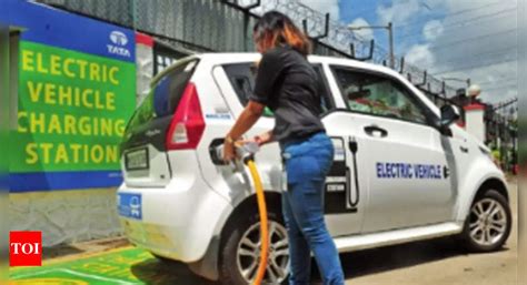 New Metro lines, EV charging points to push up Mumbai's power demand by ...