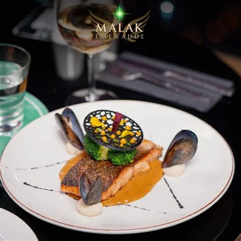 Malak Emeraude - VIP At Marrakech