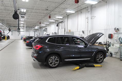 BMW & Luxury Used Car Dealer Farmington Hills, MI - BMW of Farmington Hills