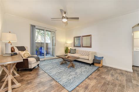 Emerald Pointe Apartments | Home