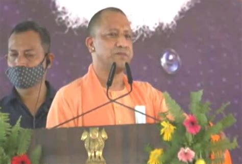 गंगा में लाशें तैर रही थीं तब योगी कहां थे, चुनाव आते ही ‘अब्बा जान’ की ...