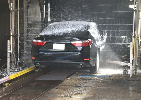 Touchless Car Wash in Surrey, BC | Splash Zone Car Wash