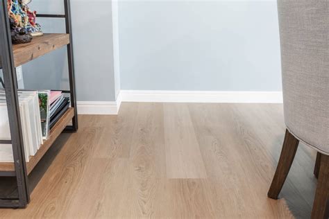 Light Oak Vinyl Plank - Homely Flooring