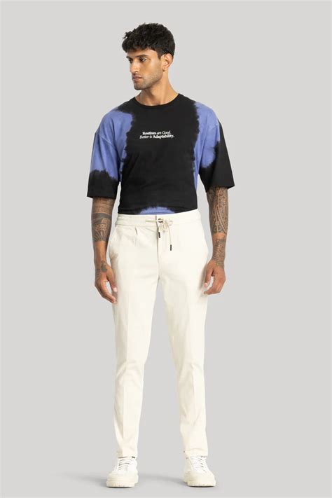 Buy Men's Angelo Cream Plain Slim Fit Chinos Online | Snitch – SNITCH