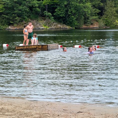 MINERS' BAY LODGE (Minden, Ontario) - Lodge Reviews, Photos, Rate ...