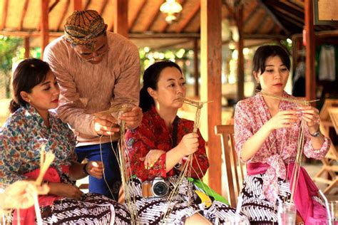 Omah Kecebong Cultural Activities in Sleman Yogyakarta - Klook India