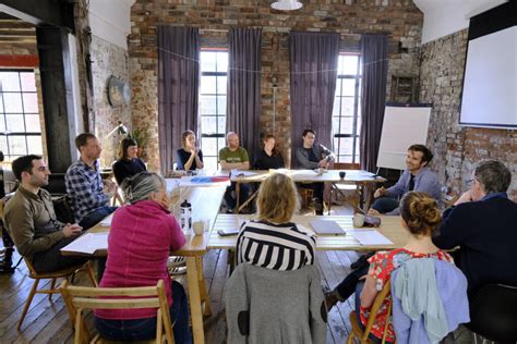 Constructivist Computer Lab Design 的图像结果