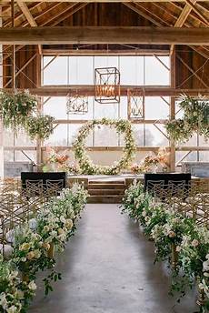 30 Creative Ways To Decorate Barn Wedding by 30 Creative Ways To Decorate Barn Wedding Mit Bildern 30 Creative Ways To Decorate Barn Wedding