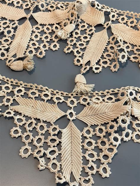 Stunning Vintage Crocheted Trim - Handmade Beige Crocheted Lace Trim ...