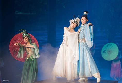 [Explore Jiangnan] Wuzhen + Hangzhou 2-Day Tour (Quality Pure Play, No ...