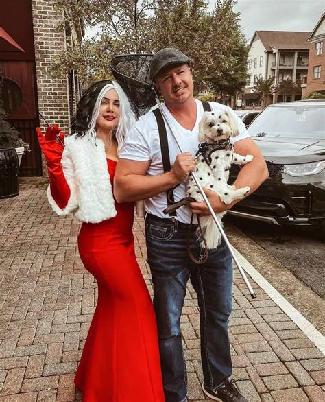 77 Best Couples Halloween Costumes and Matching Duo Ideas for 2024 ...