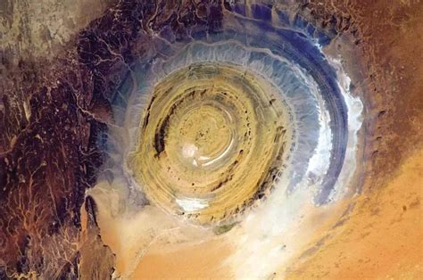盘点世界上10个最怪异的地质奇观！|