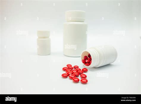 Medicine White Background 的图像结果