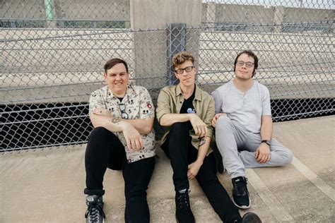 stop.drop.rewind / KERMIT THE FROGS BAND / PULPA DE GUAYABA / FADED ...