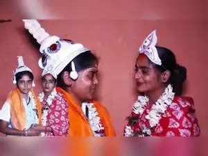 West Bengal: Two young women defy norms to marry in a Sundarbans temple ...