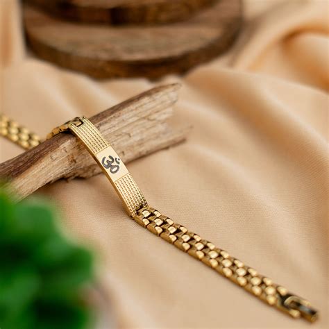 Bracelets & Kadas – aadhyaatmik