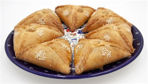 Заказать вкусный эчпочмак с уткой в Москве с доставкой по городу