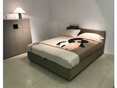 letti con contenitore flou letto contenitore notturno flou esposizione scontato letti con contenitore flou letto contenitore notturno flou esposizione scontato