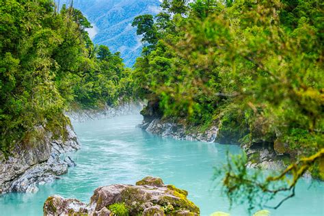 Best Things & Adventures to Do in Hokitika, New Zealand