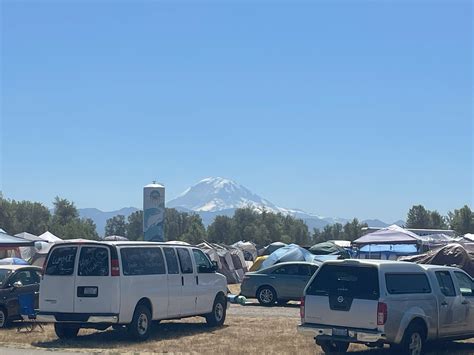 Celebrating the Muckleshoot Community Center & Canoe Journey ...