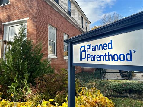 Birth control appointments surge at NH Planned Parenthood clinics post ...