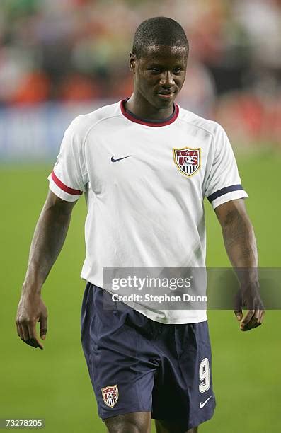 385 Eddie Johnson Soccer Player Stock Photos, High-Res Pictures, and ...