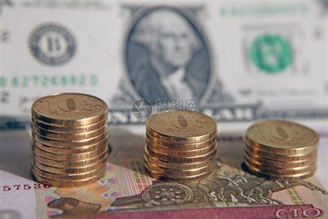 美元和卢布之间的对抗高清图片下载-正版图片504557542-摄图网