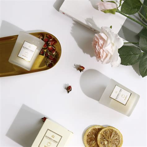 Cream Color Glass Candle Online - Premium Candle | Nestasia