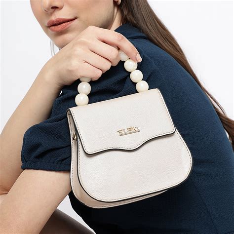 Trendy Sling bags Under Rs. 999 | KLEIO