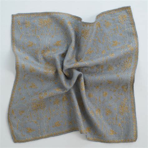 Hand Embroidered Pashmina Pocket Square | Kashmir Loom
