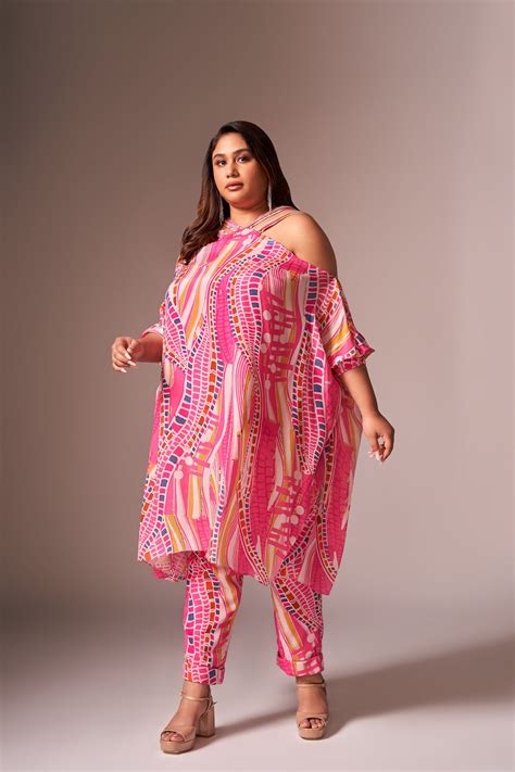 GLAM SET – Neeti and Mudita