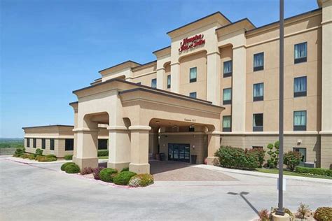 HAMPTON INN & SUITES DECATUR - Hotel Reviews, Photos, Rate Comparison ...