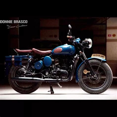 Modified Royal Enfield Desert Storm 500 seems straight out of World War II