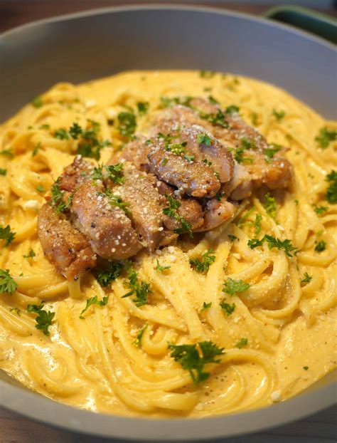 Spicy Delight: Chipotle Chicken Pasta - Wikisizzle