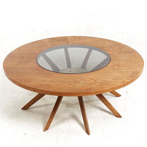 Broyhill Brasilia Mid Century Walnut Round Coffee Table For Sale at 1stDibs