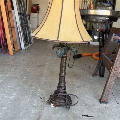 Tommy Bahamas Style Nigth Stand Lamps (2) for Sale in Chula Vista, CA ...