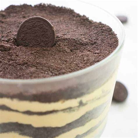 Easy Oreo Pudding Layer Dessert - No Bake Heavenly Oreo Dessert Brown ...