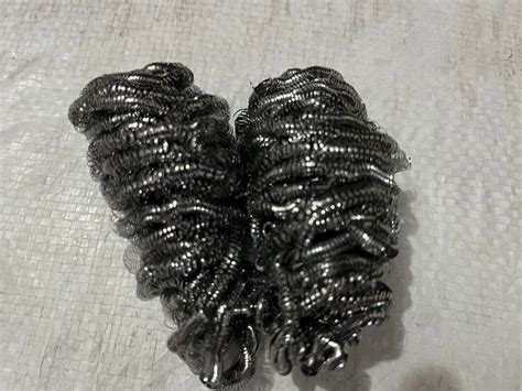 Stainless Steel Scrubber - 430 Grade Ss Scrubber Trader - Wholesaler ...