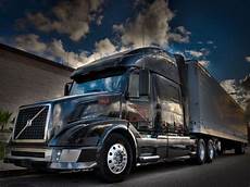 Truck Wallpaper by Big Truck Wallpapers Wallpaper Cave Truck Wallpaper