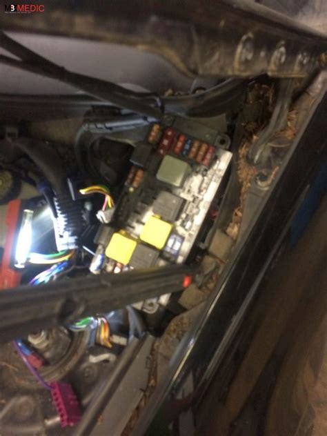 Mercedes-Benz Sam Module 的图像结果