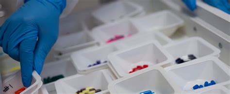 Medicine Chest 的图像结果